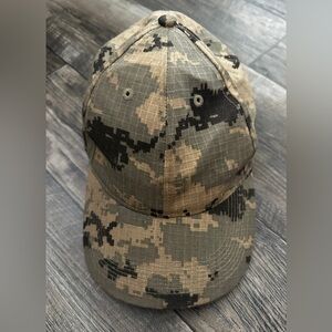 Fersten Worldwide Camouflage Cap